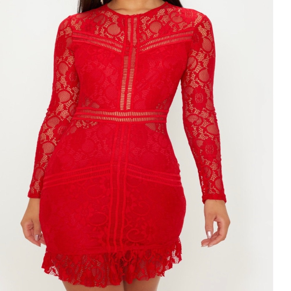 Pretty Little Thing 🤍  NWOT - Red long sleeve dress.